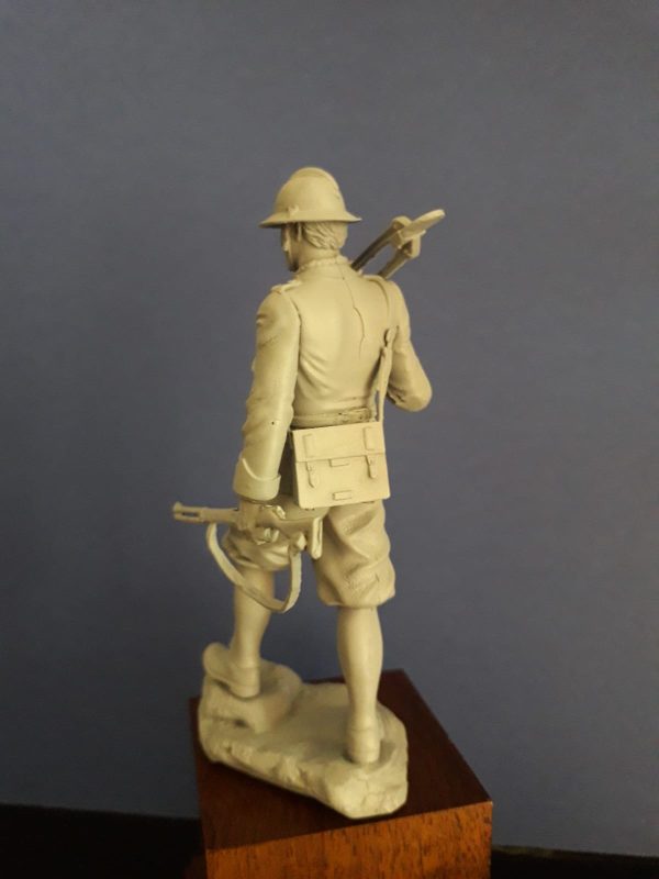 Fante italiano con pinza tagliafili WW1 - immagine 3